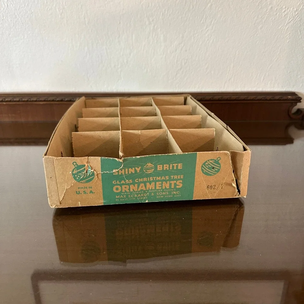 Vintage Shiny Brite Glass Christmas Tree EMPTY Ornament Box 12 Slot No Lid 11x9